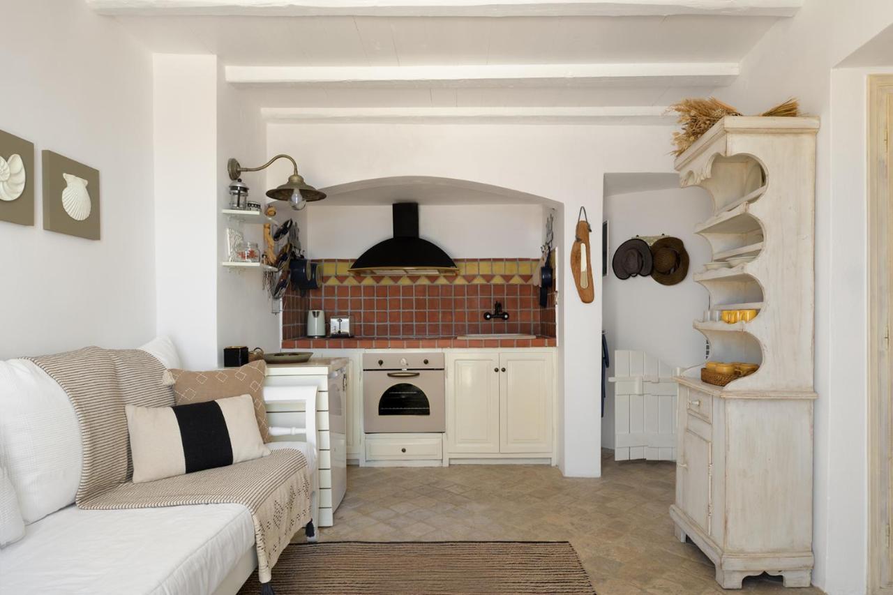 Ilivatos - Elegant Villa On The Caldera'S Edge Ия Экстерьер фото